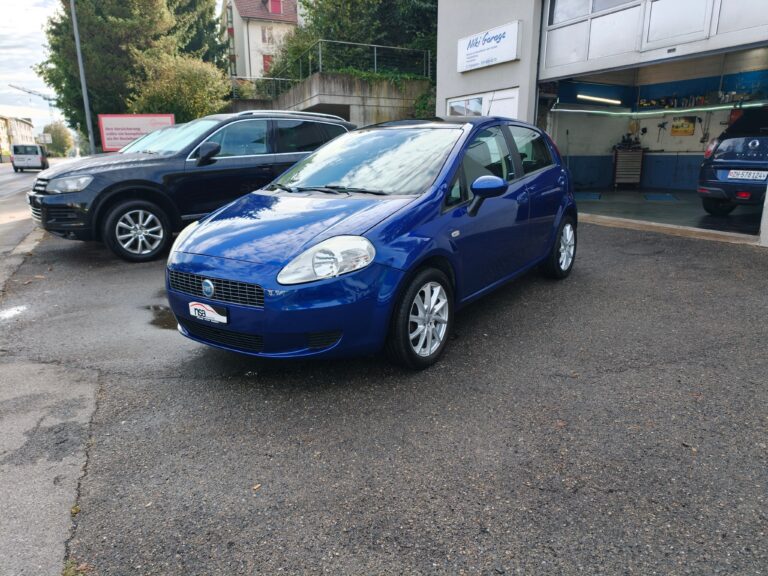 FIAT Punto 1.4 Emotion Design "GIUGIARO" – Ansicht 1